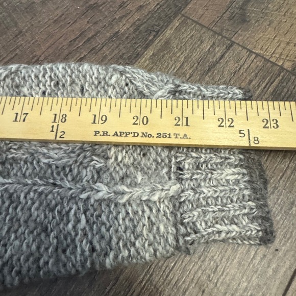 Woolrich Womens XL Gray Cable Knit Cardigan Sweater Rugged Outdoorwear - Picture 6 of 15